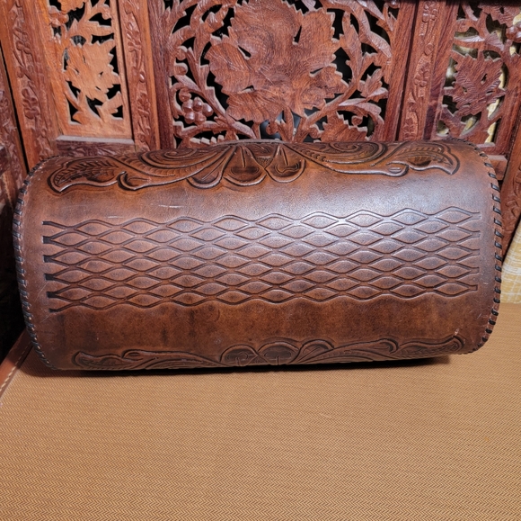 Large Vintage Handtooled Mexican Leather Purse With Floral Design - Picture 6 of 13
